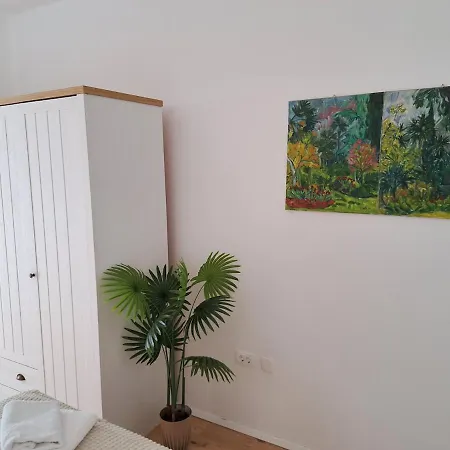 Apartman Freesia *
